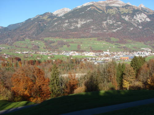 Dorf Alpnach mit Pilatus